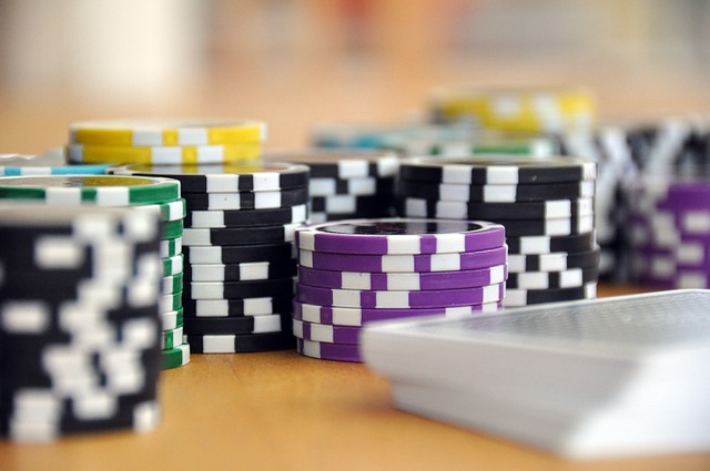 jika anda ingin menang dalam judi poker online, sebaiknya mendaftar pada situs judi poker deposit terendah